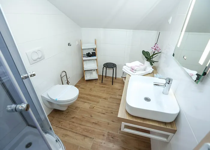 Z&a With Parking Lejlighed *